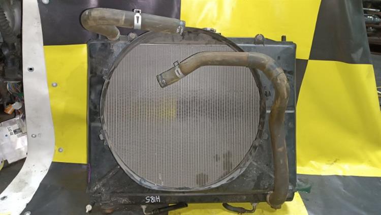Радиатор основной Мицубиси Паджеро в Вельске 105204
