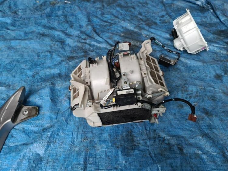 Мотор печки Хонда Легенд в Вельске 206136