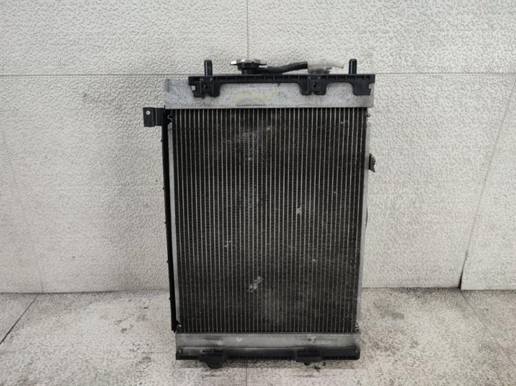 Радиатор основной Дайхатсу Танто в Вельске 380355