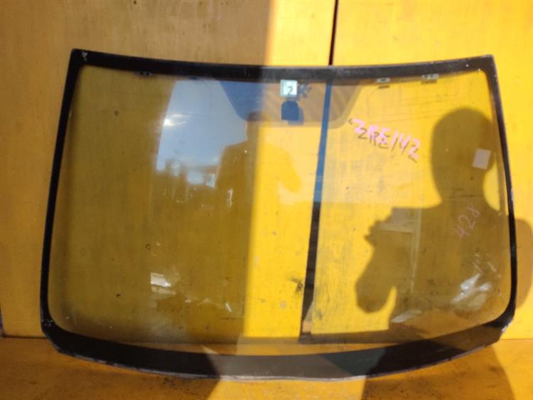 Лобовое стекло Тойота Королла Филдер в Вельске 47992